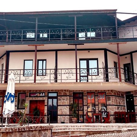 Family Hotel Valchanovata Kashta Fotinovo Exterior photo